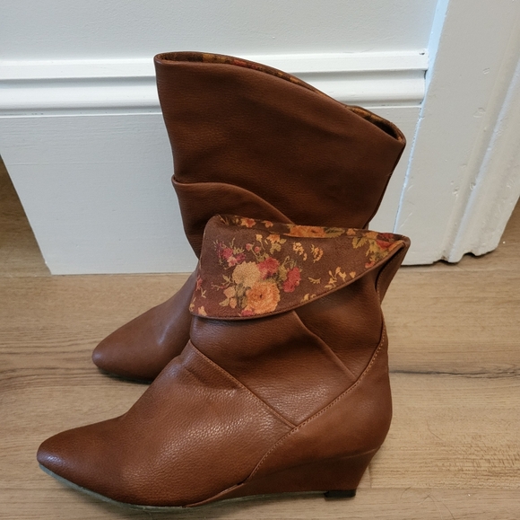 B.A.I.T footwear booties size 8 - Picture 4 of 5